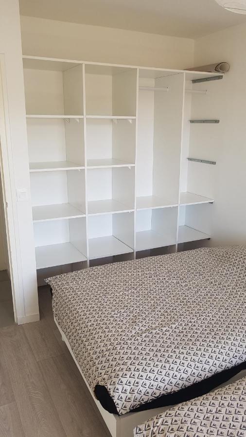 Apartment T3 Lumineux Et Au Calme. Wifi,netflix Et Parking Gratuit.